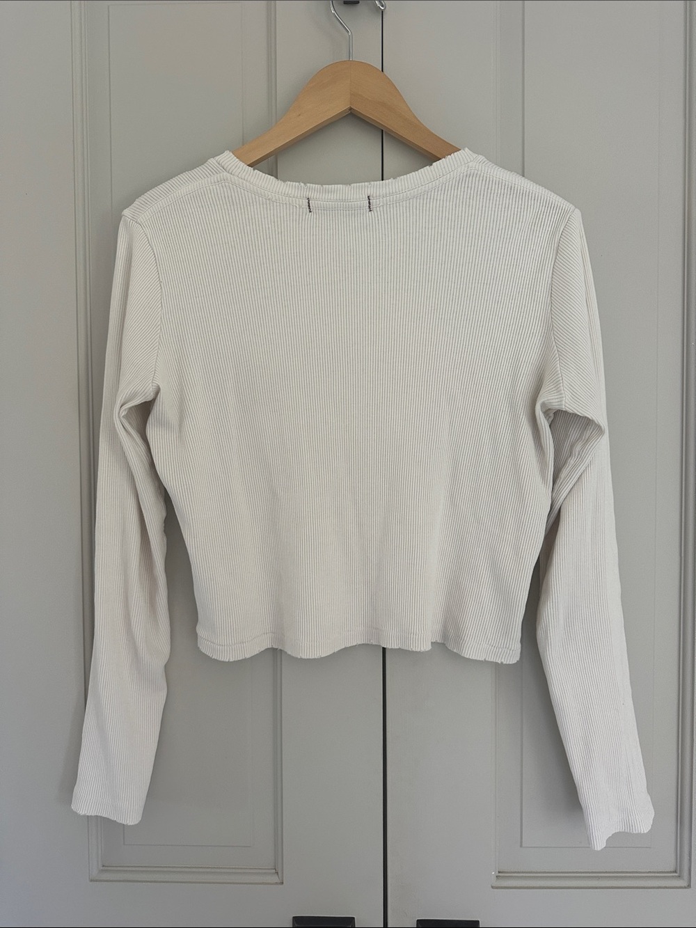 AMO Ribbed Long Sleeve Tee - Picture 5 of 7
